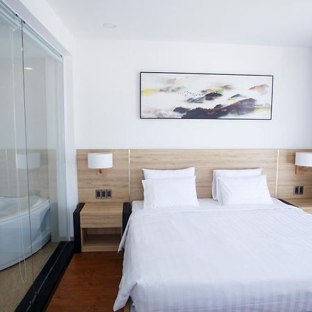 Lily Apartment Нячанг Экстерьер фото