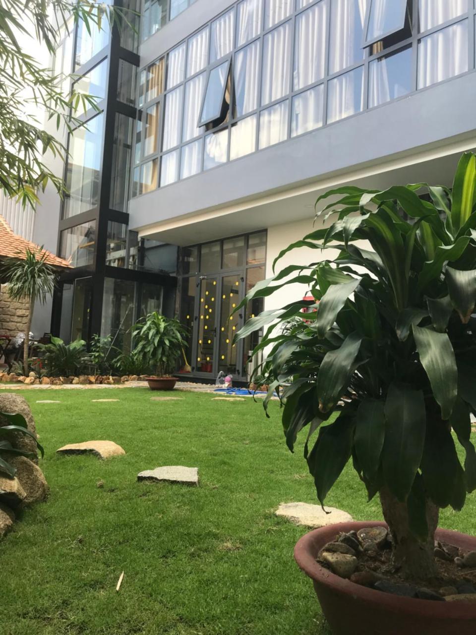Lily Apartment Нячанг Экстерьер фото